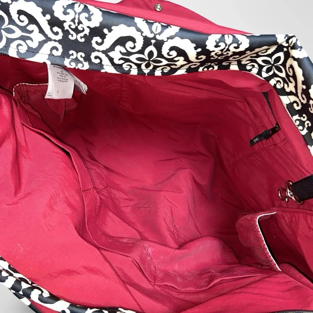 Petunia Pickle Bottom Diaper Bag Messenger Bag Black White Red Baby Travel Tote
